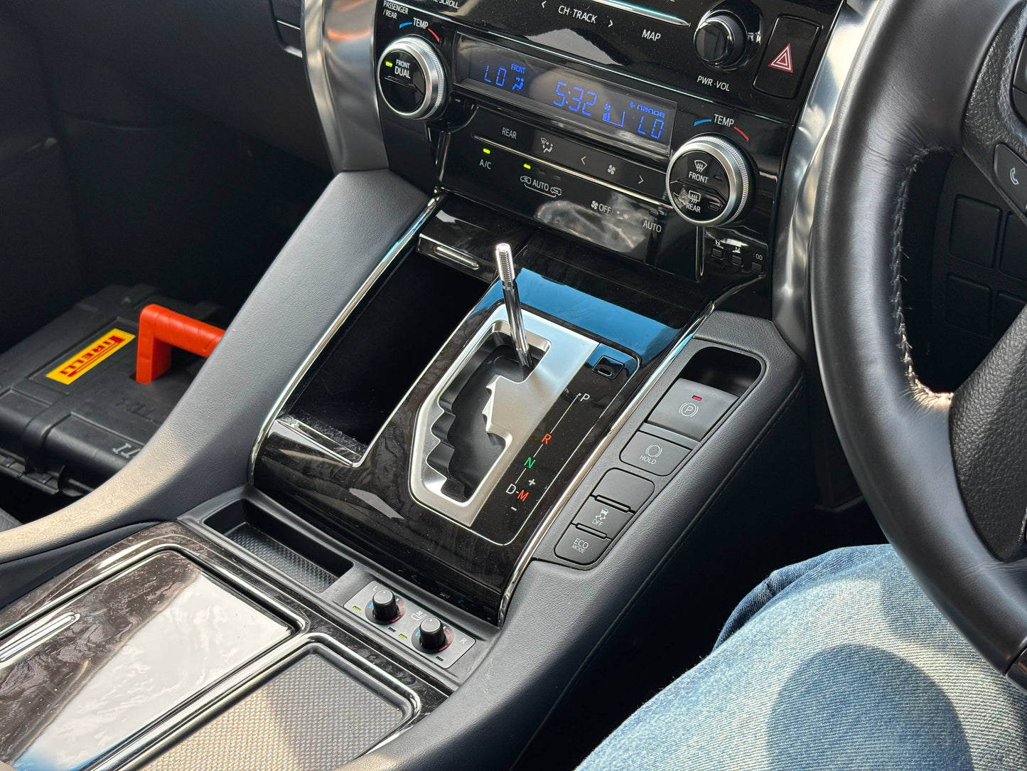 ALPHARD 2.5 SC PACKAGE MODELLISTA