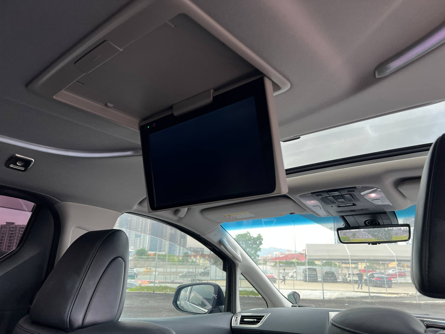 ALPHARD 2.5 SC PACKAGE MODELLISTA