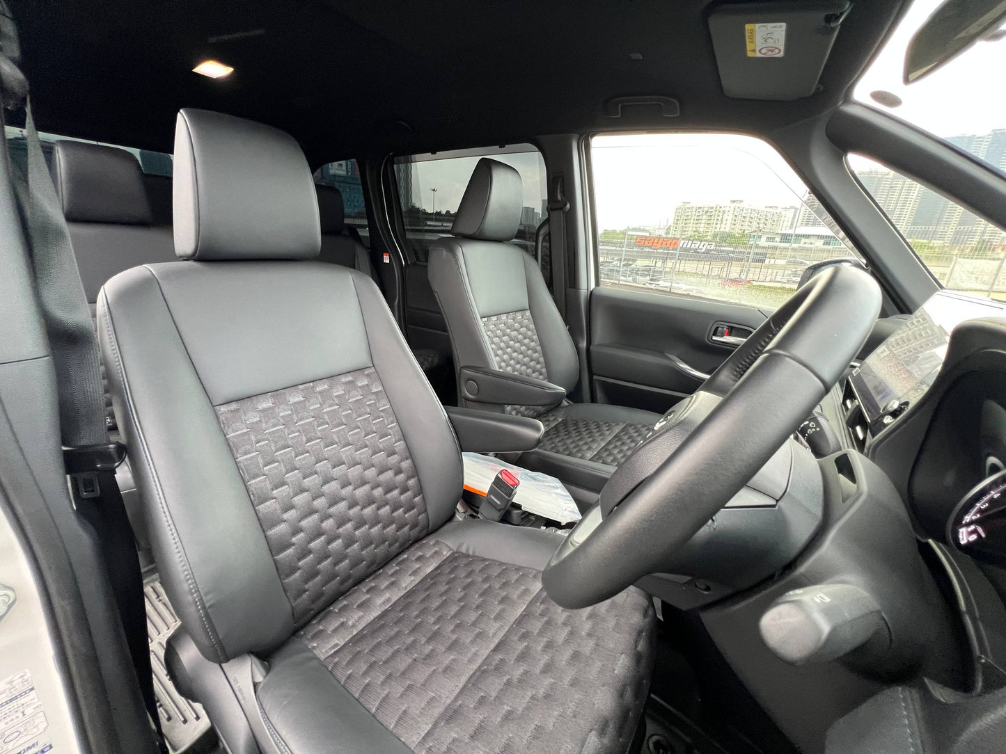 VOXY 2.0 S-Z (NEW MODEL)