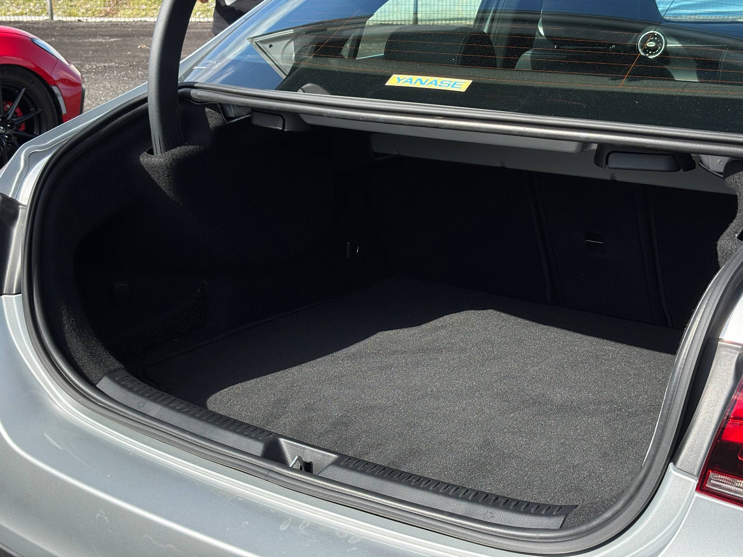 MERCEDES-BENZ A180 SE SEDAN 1.3T