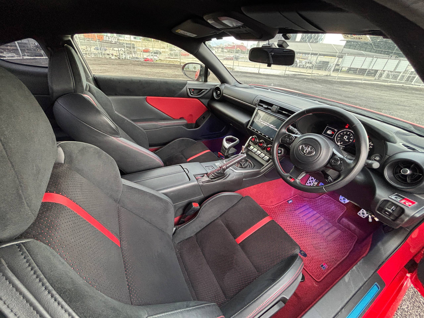 TOYOTA GR86 2.4 RZ