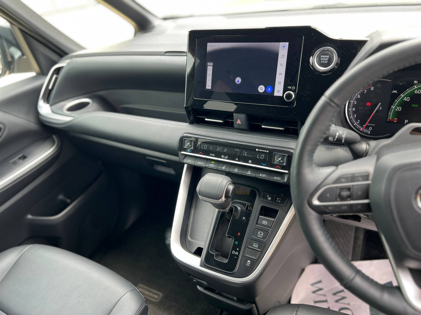 2022 TOYOTA VOXY 2.0 S-Z 2.0 DYNAMIC FORCE NEW MODEL