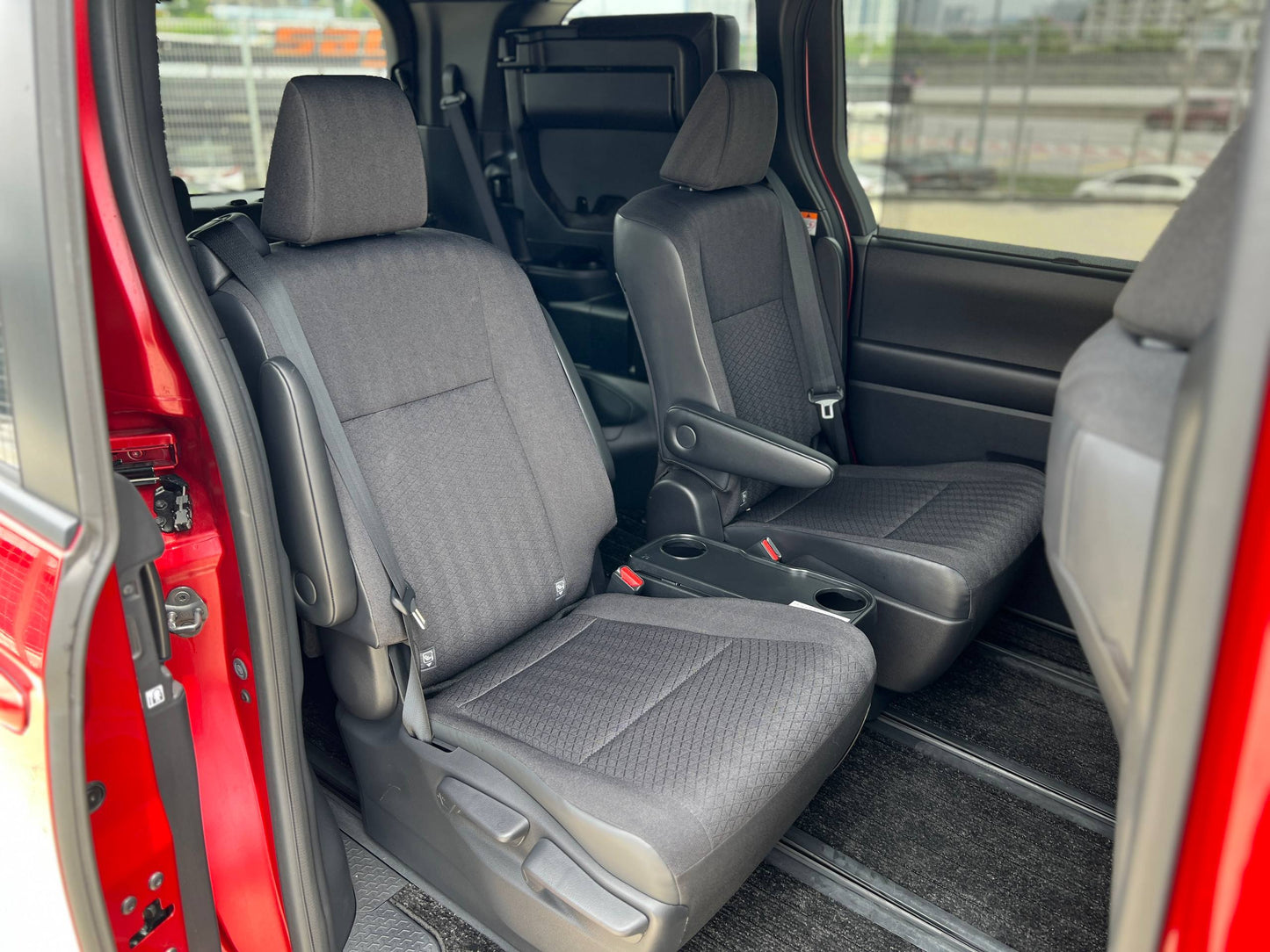 2022 TOYOTA NOAH 2.0 S-G