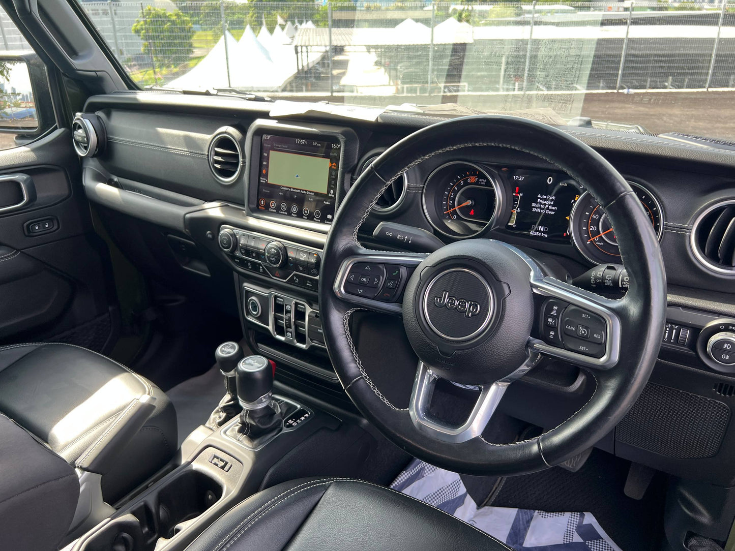 EEP WRANGLER SAHARA UNLIMITED 2.0T 4WD 80th ANNIVERSARY EDITION