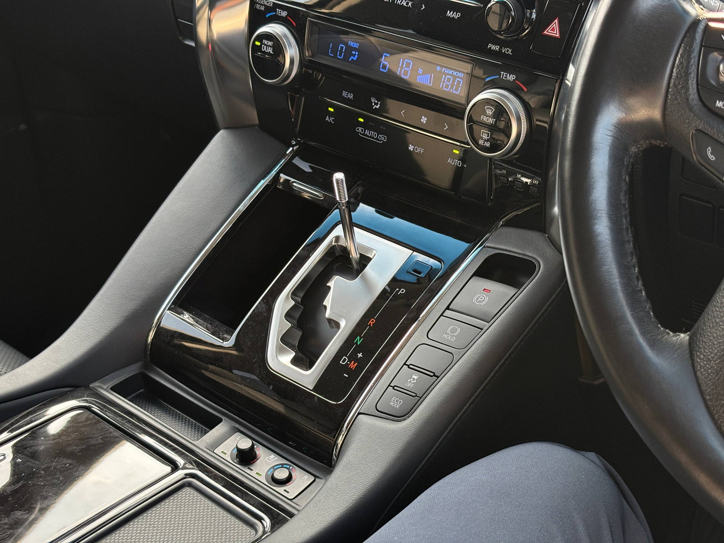 ALPHARD 2.5 SC PACKAGE MODELLISTA