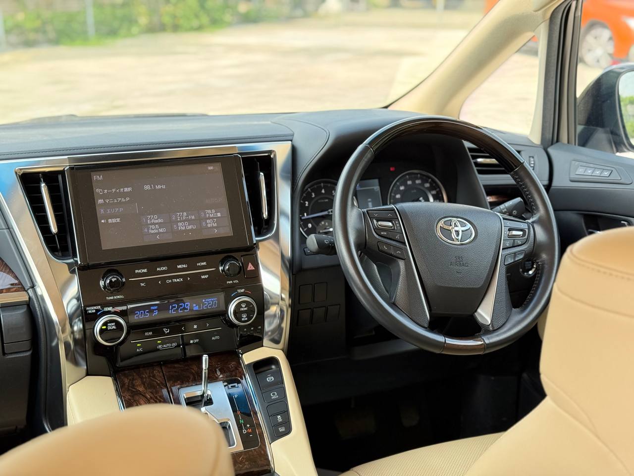 2020 TOYOTA ALPHARD 2.5 G FACELIFT