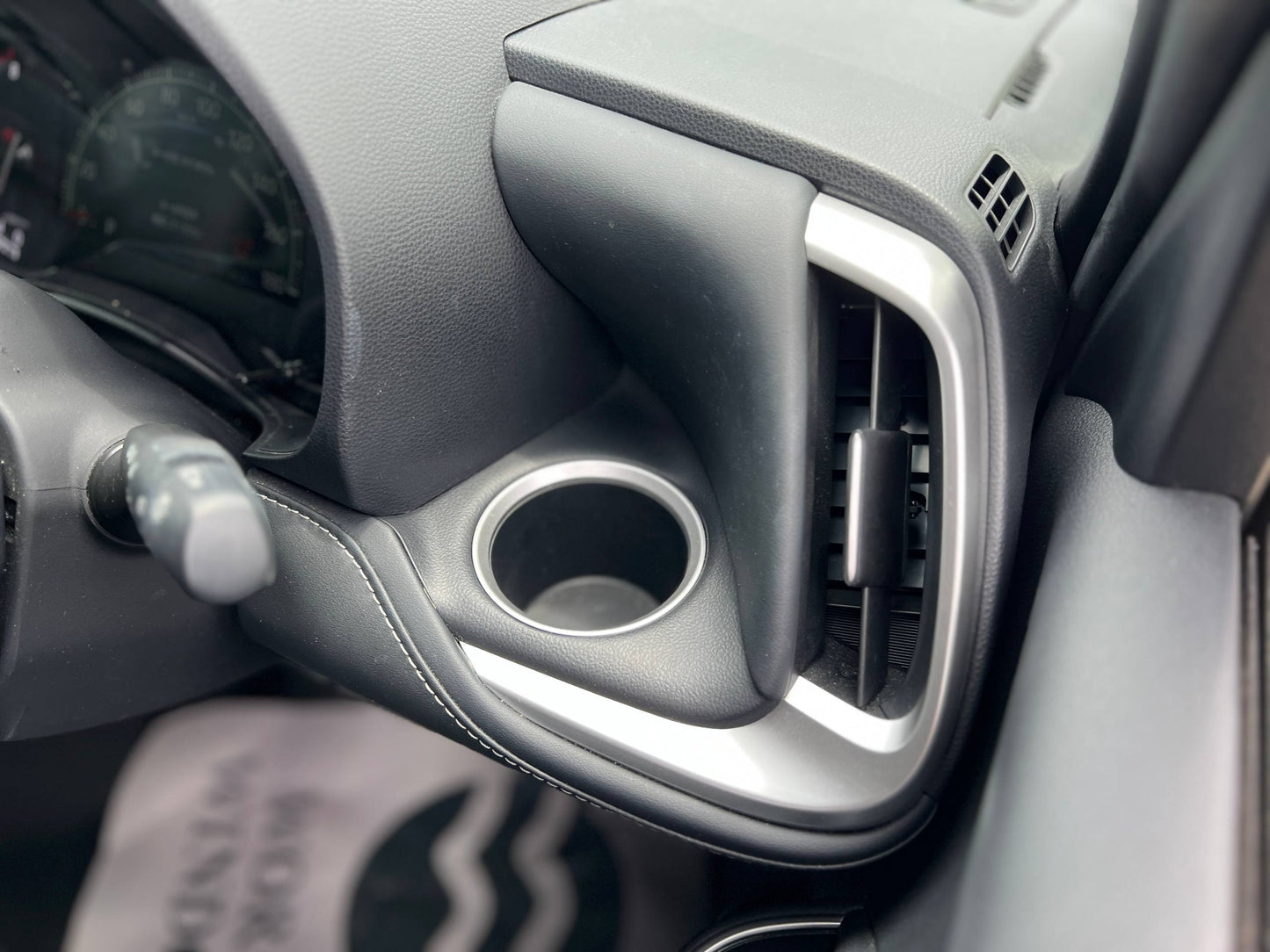 2022 TOYOTA VOXY 2.0 S-Z 2.0 DYNAMIC FORCE NEW MODEL