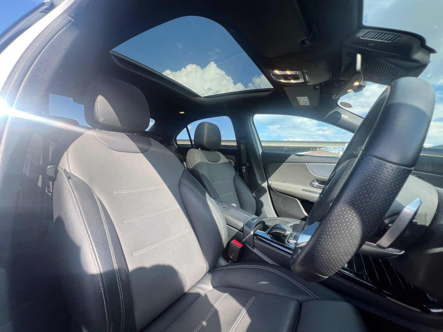 A180 AMG SEDAN 1.3T LEATHER EXCLUSIVE PACK