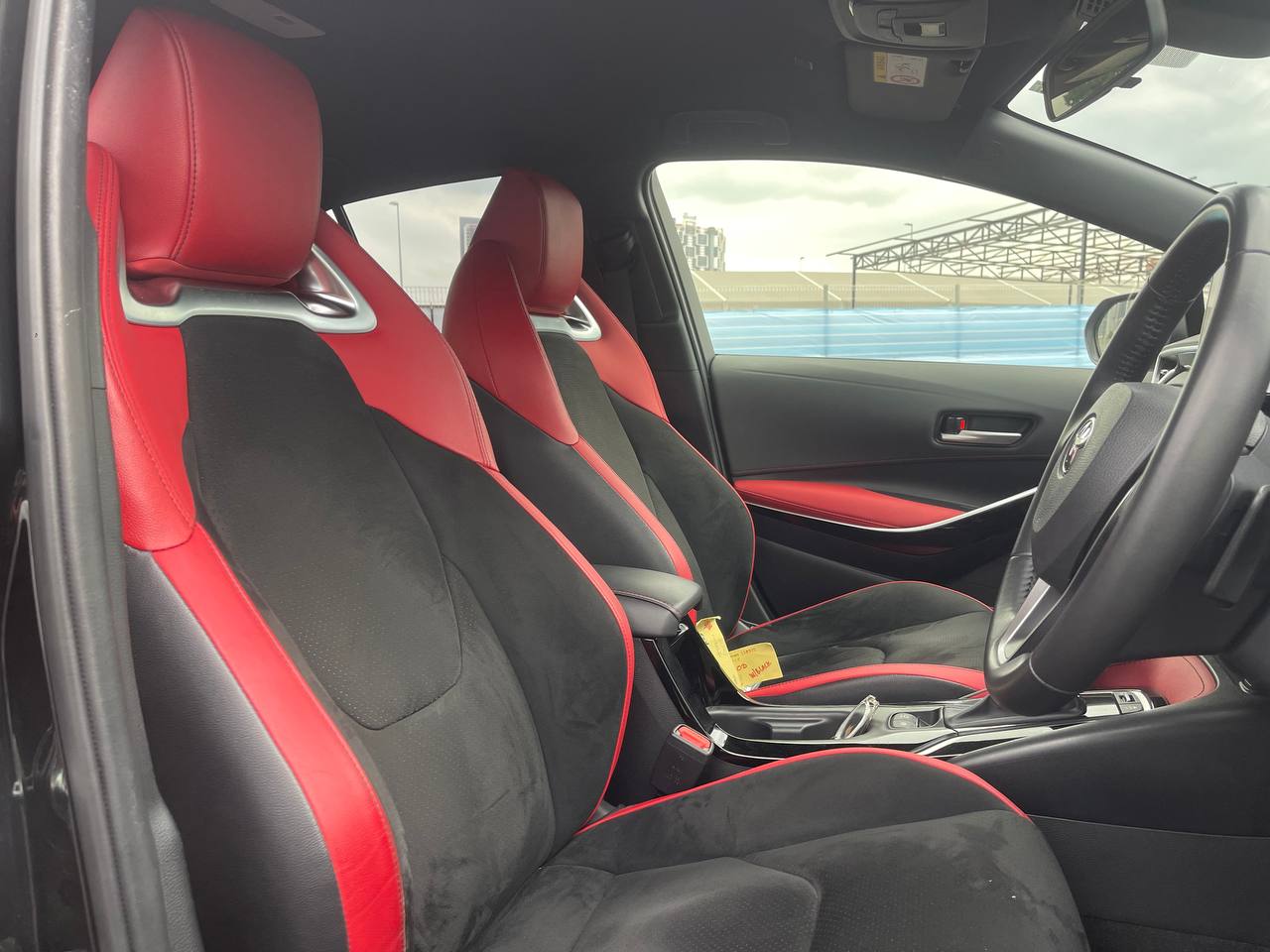 TOYOTA COROLLA SPORT GZ 2.0 2WD