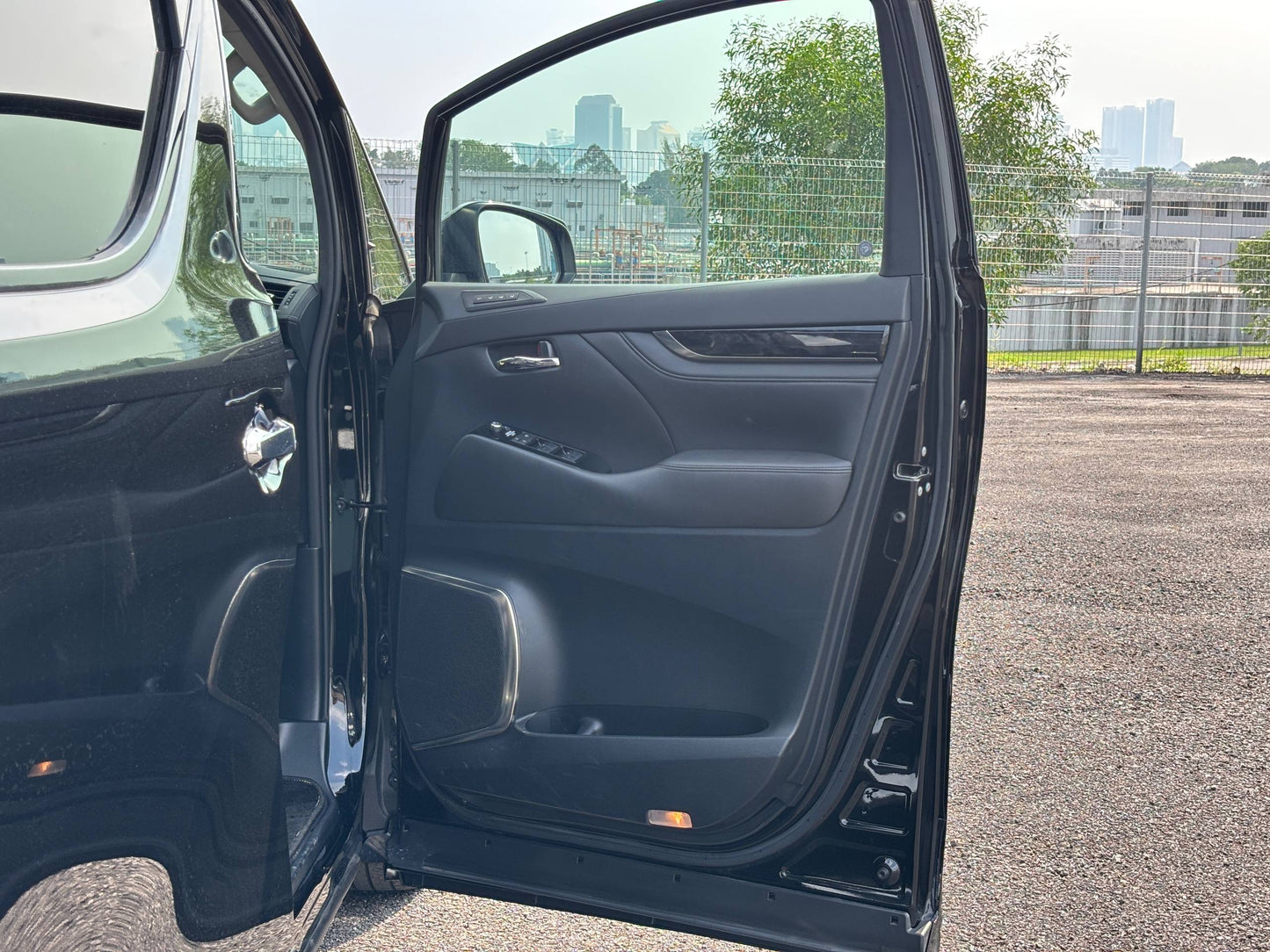 ALPHARD 2.5 SC PACKAGE MODELLISTA