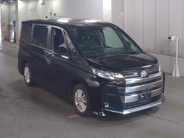 2022 TOYOTA NOAH 2.0 S-G
