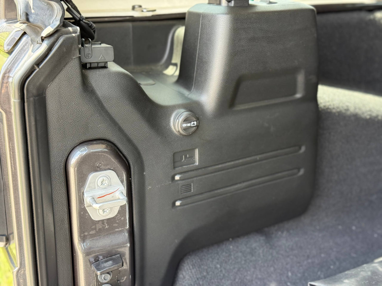 JEEP WRANGLER UNLIMITED SAHARA 4WD 2.0T