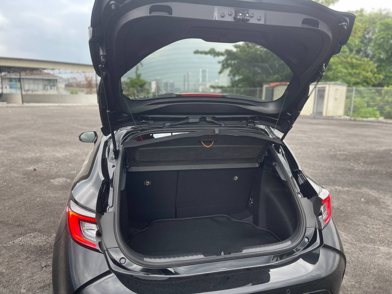 TOYOTA COROLLA SPORT GZ 2.0 2WD