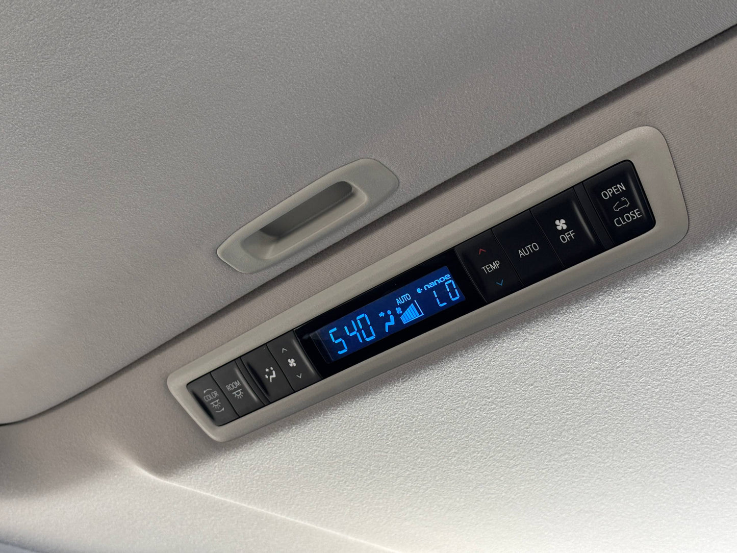 ALPHARD 2.5 SC PACKAGE MODELLISTA