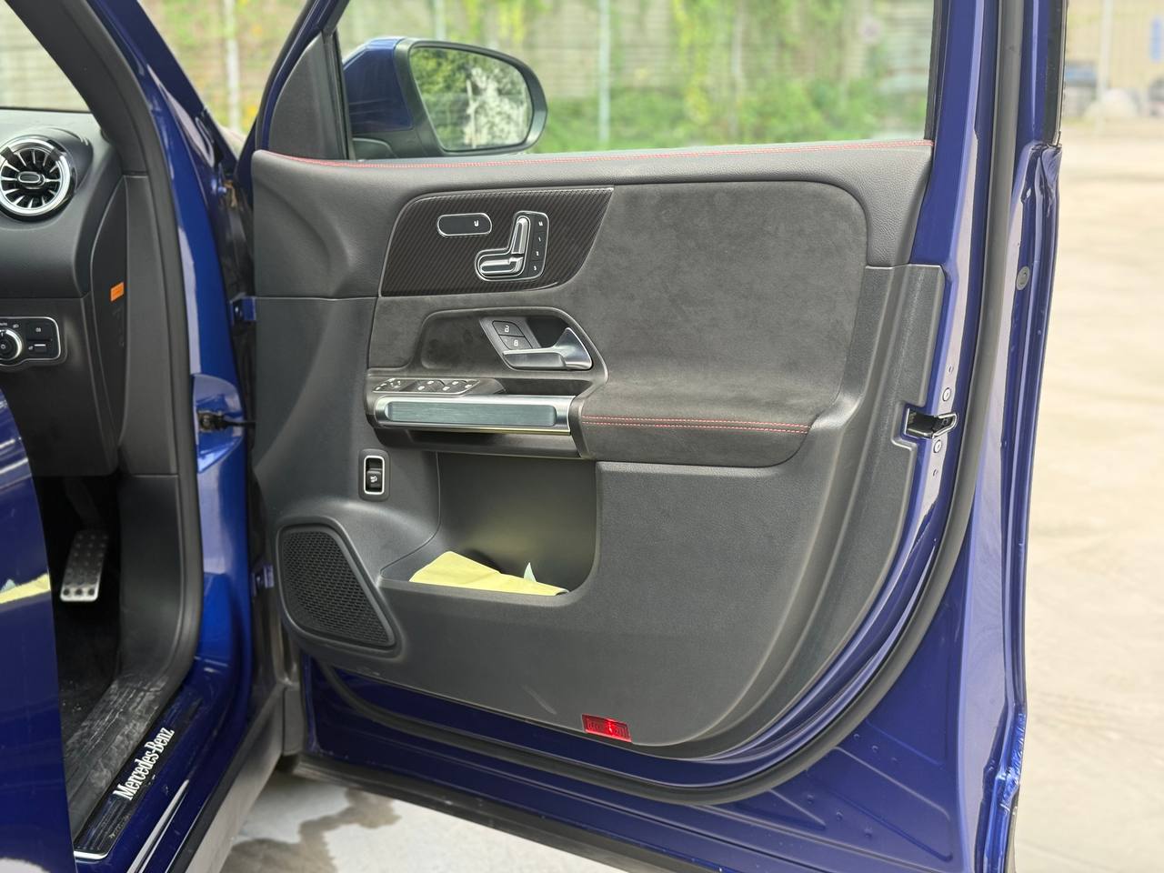 2021 MERCEDES BENZ GLB180 AMG LINE 1.3T