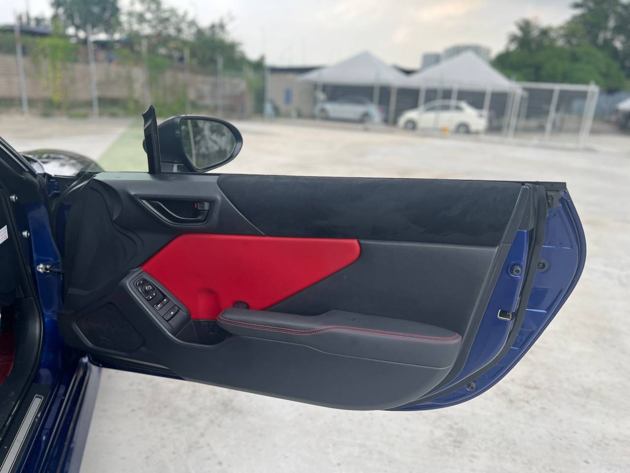 2022 TOYOTA GR86 2.4 RZ (6MT)