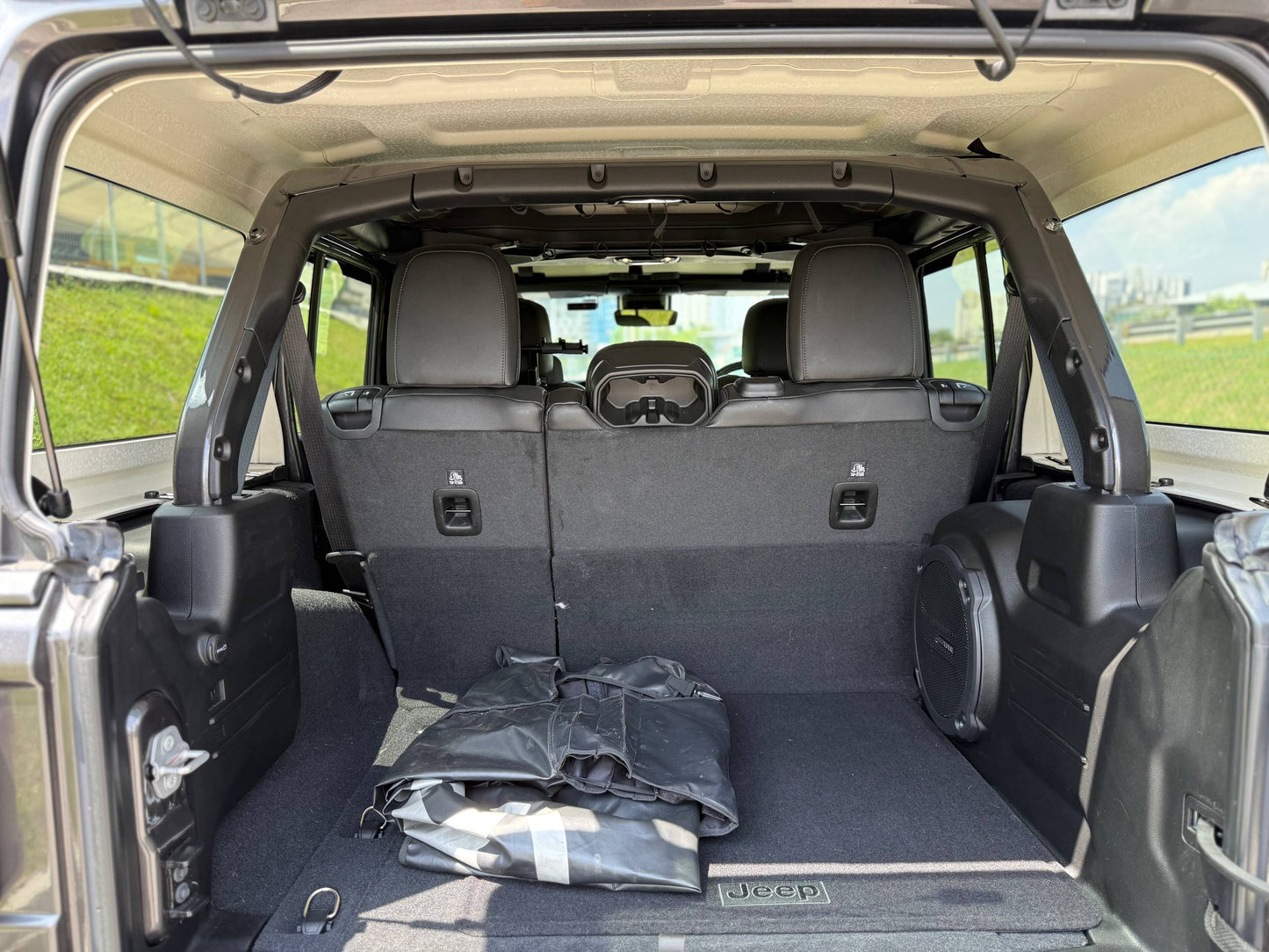 JEEP WRANGLER UNLIMITED SAHARA 4WD 2.0T