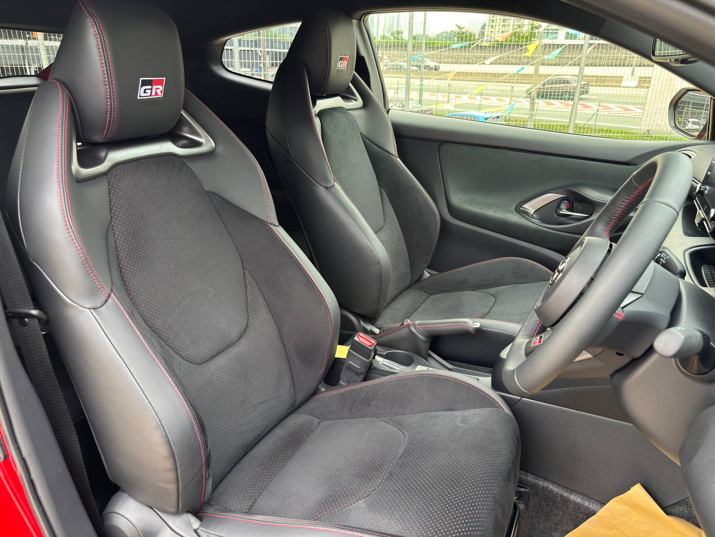 GR YARIS RZ 1.6 4WD MT