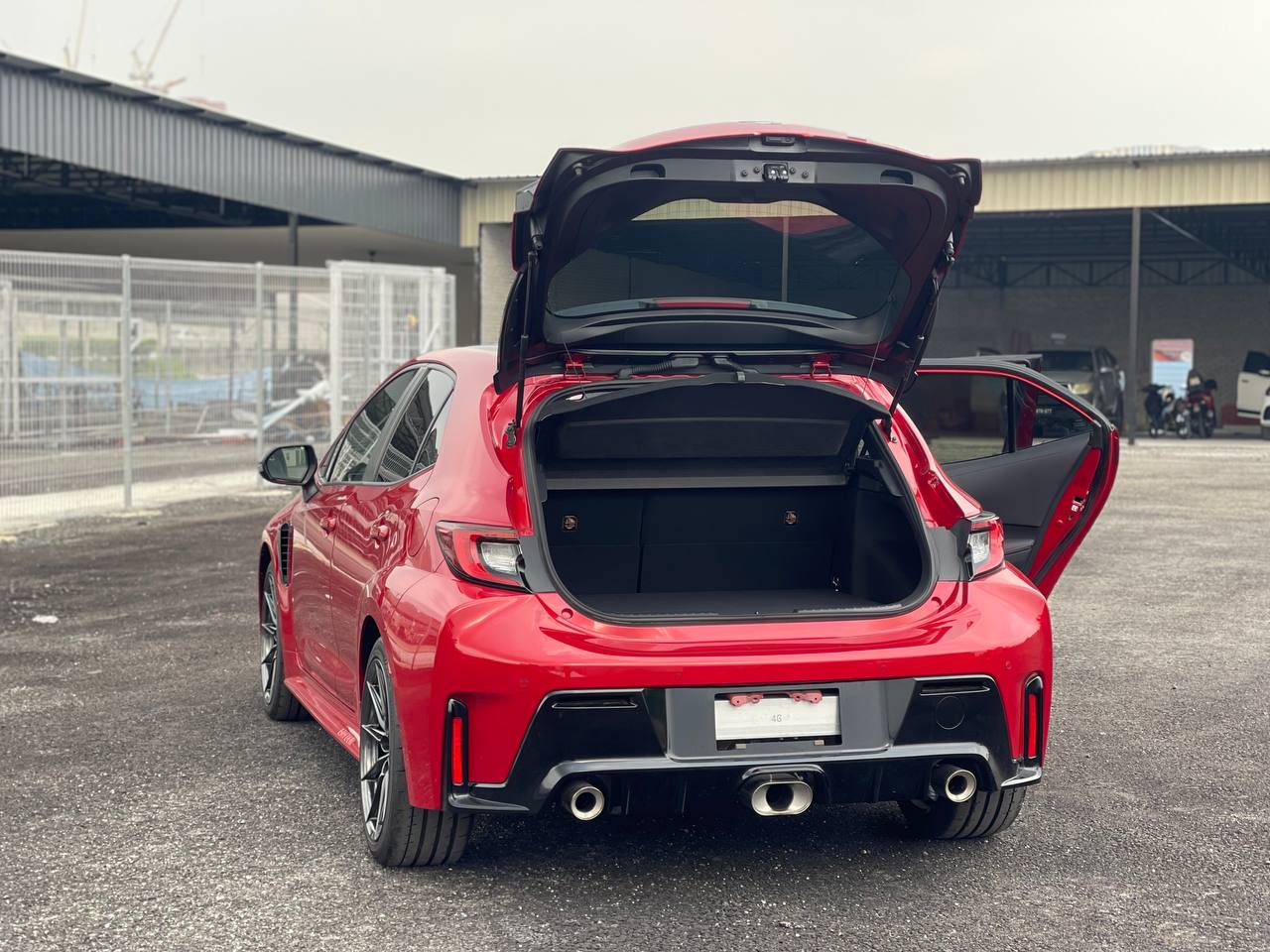 TOYOTA GR COROLLA RZ 4WD 1.6 (M)