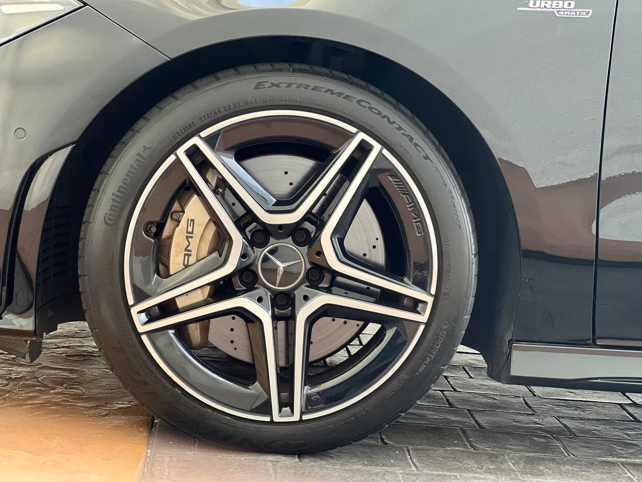 MERCEDES-BENZ CLA35 AMG 4MATIC