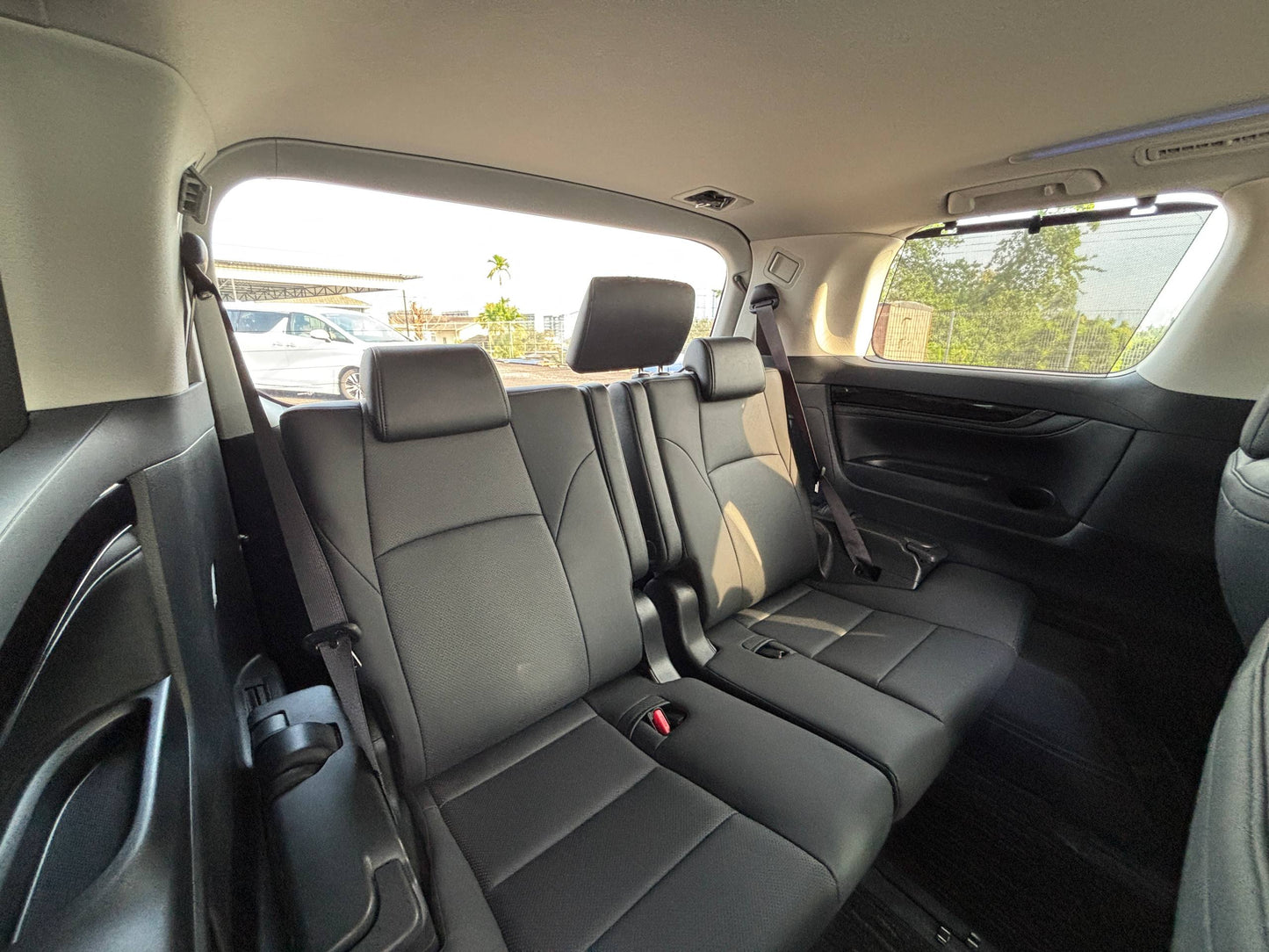 ALPHARD 2.5 SC PACKAGE MODELLISTA