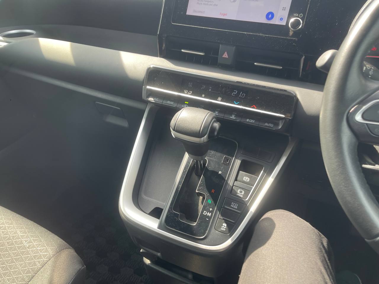 VOXY 2.0 S-G (NEW MODEL)