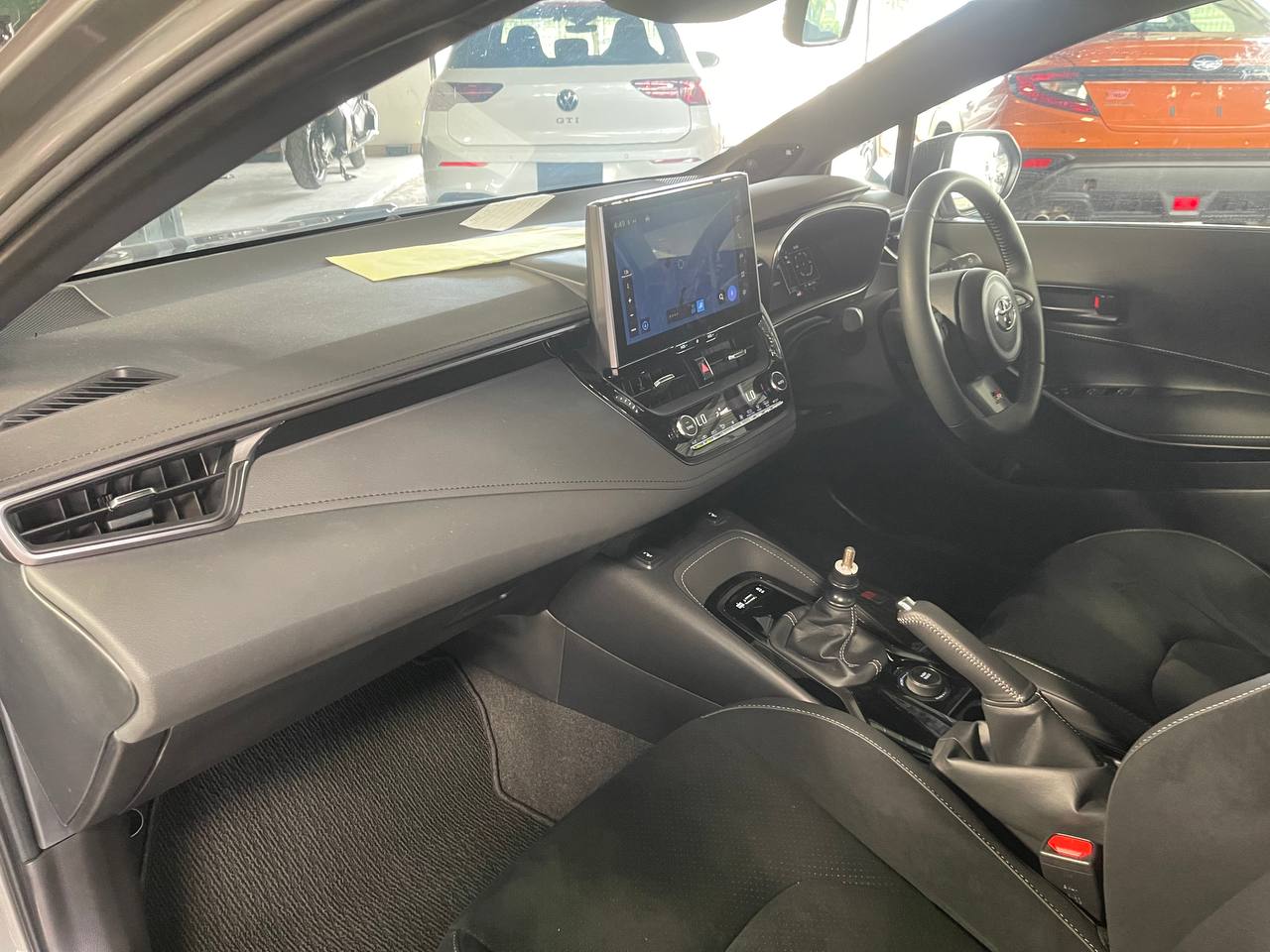 TOYOTA GR COROLLA 1.6T (MT)