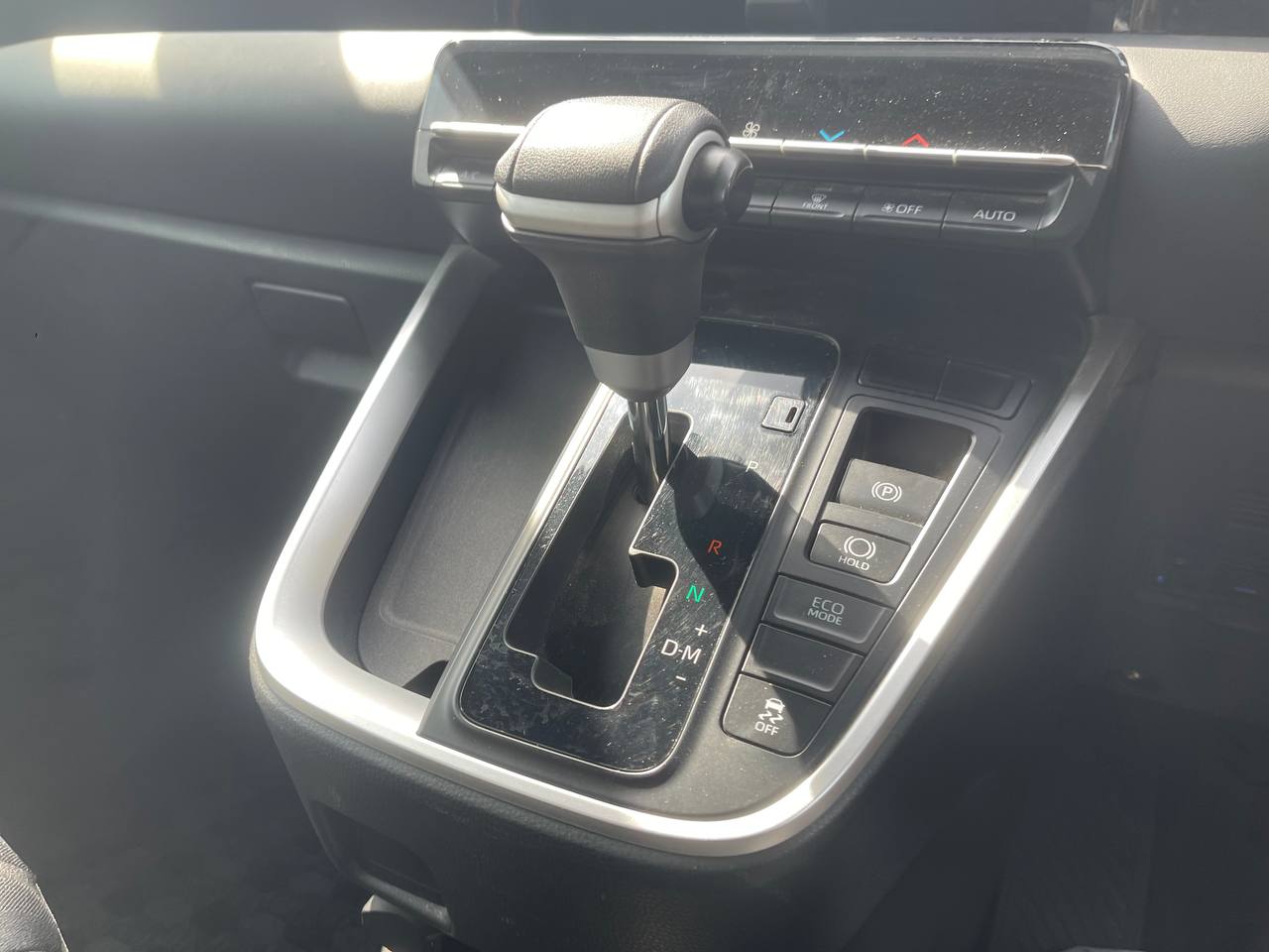 VOXY 2.0 S-G (NEW MODEL)