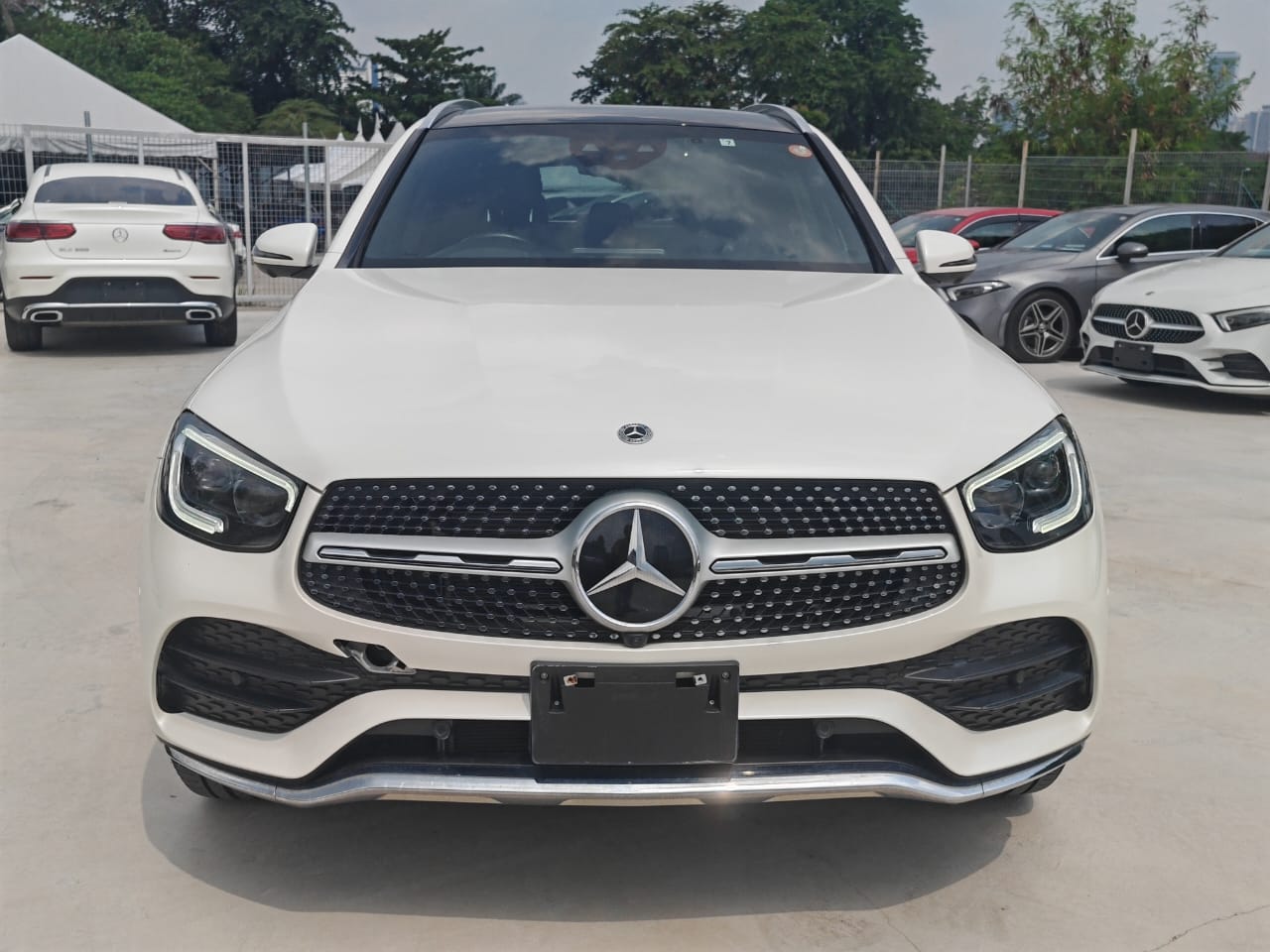 2022 MERCEDES BENZ GLC300 AMG LINE 4 MATIC 2.0T