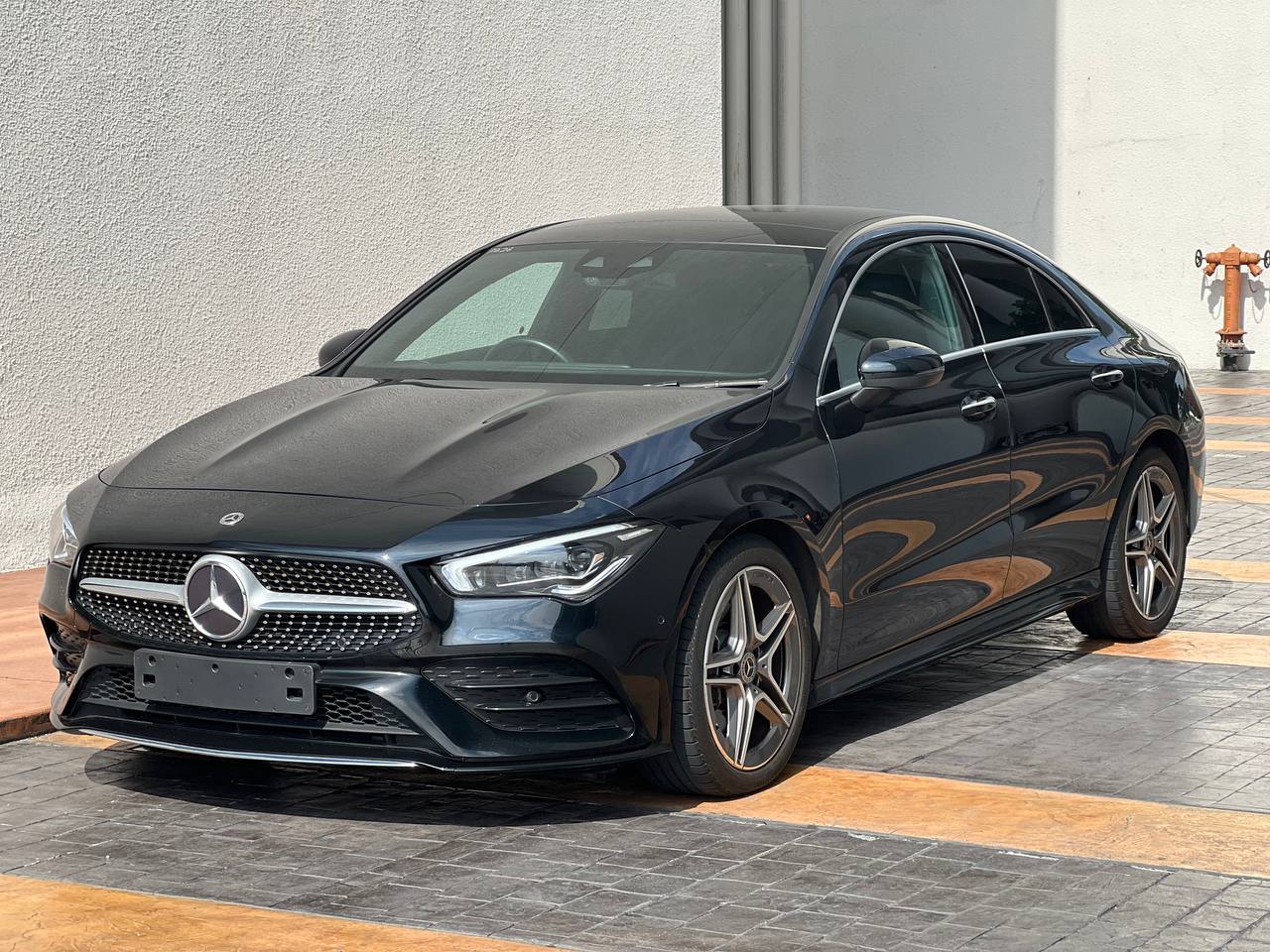 MERCEDES CLA250 AMG LINE 2.0T PREMIUM-PLUS
