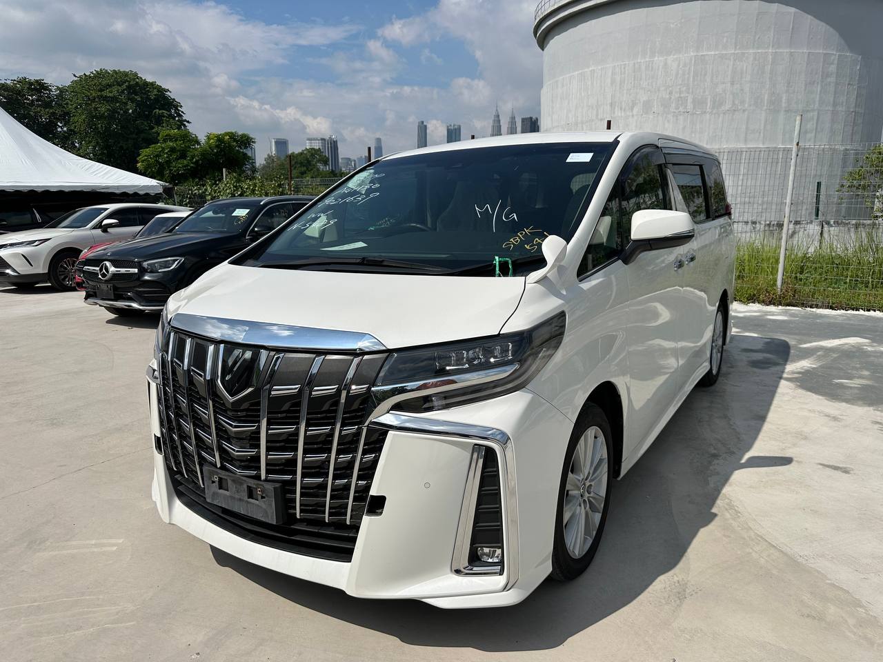 TOYOTA ALPHARD 2.5 S
