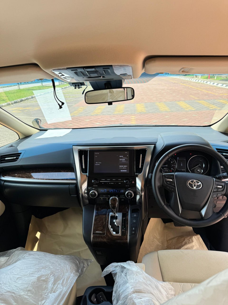 TOYOTA ALPHARD 2.5X