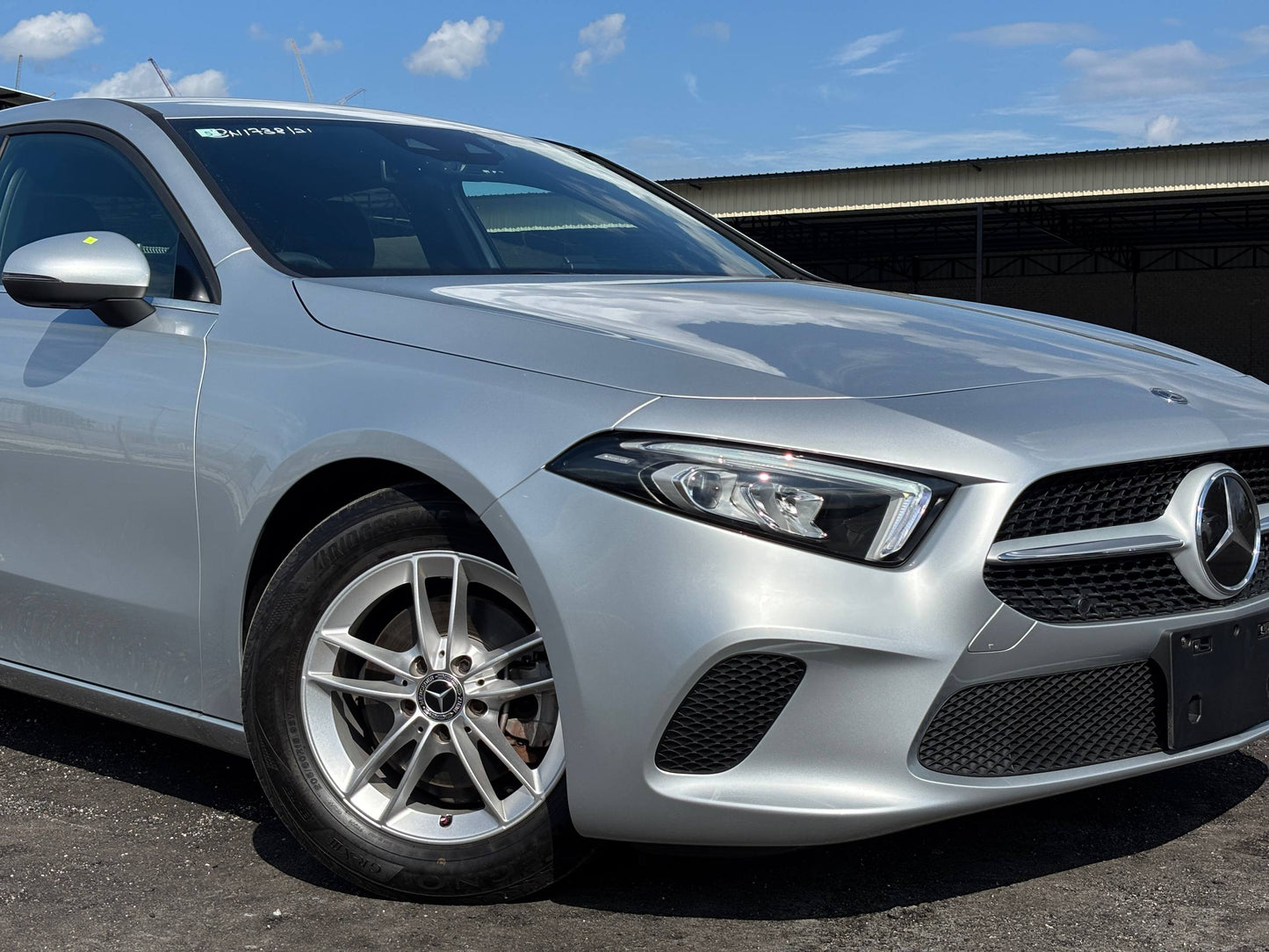 MERCEDES-BENZ A180 SE SEDAN 1.3T