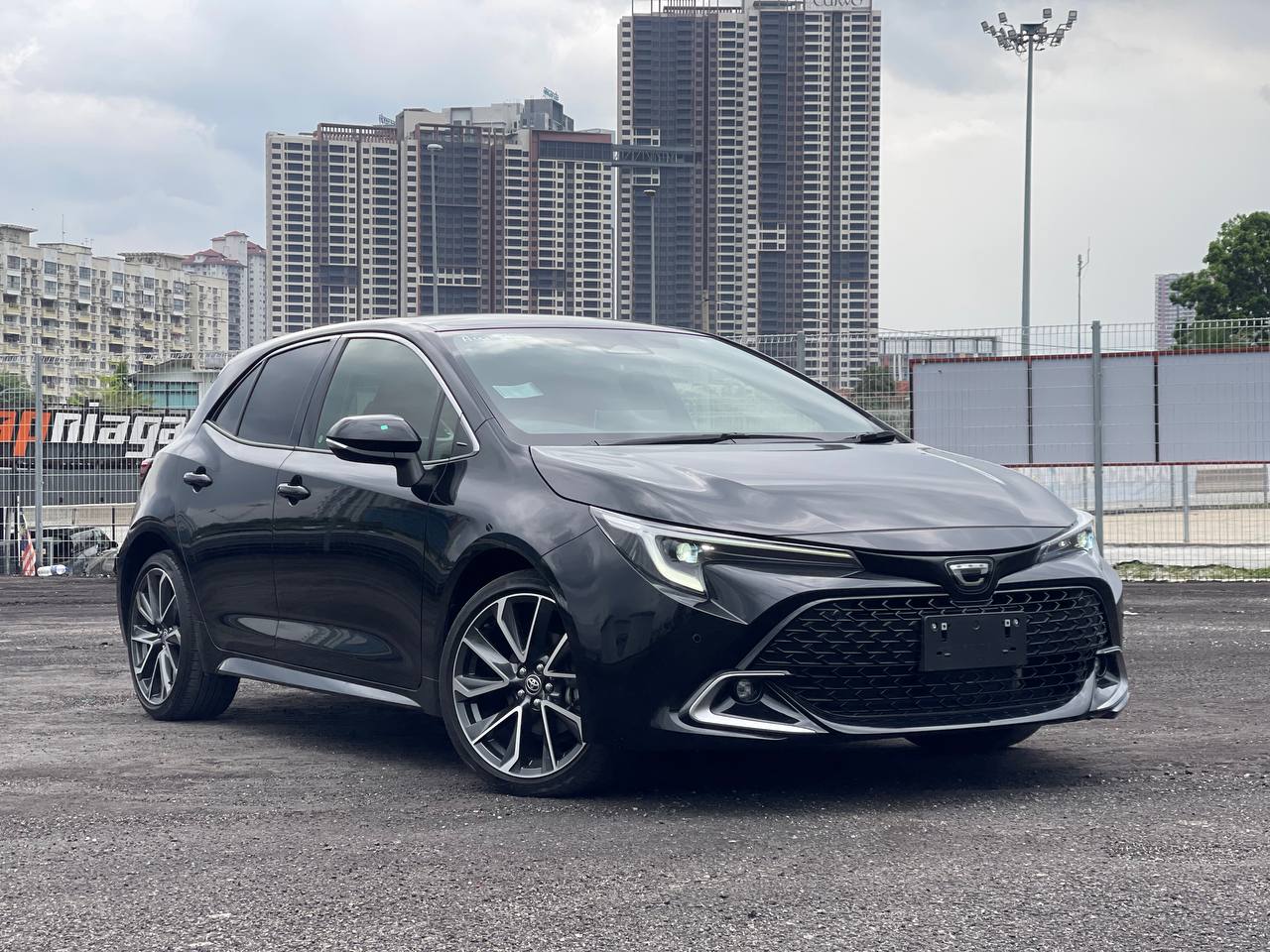 TOYOTA COROLLA SPORT GZ 2.0 2WD