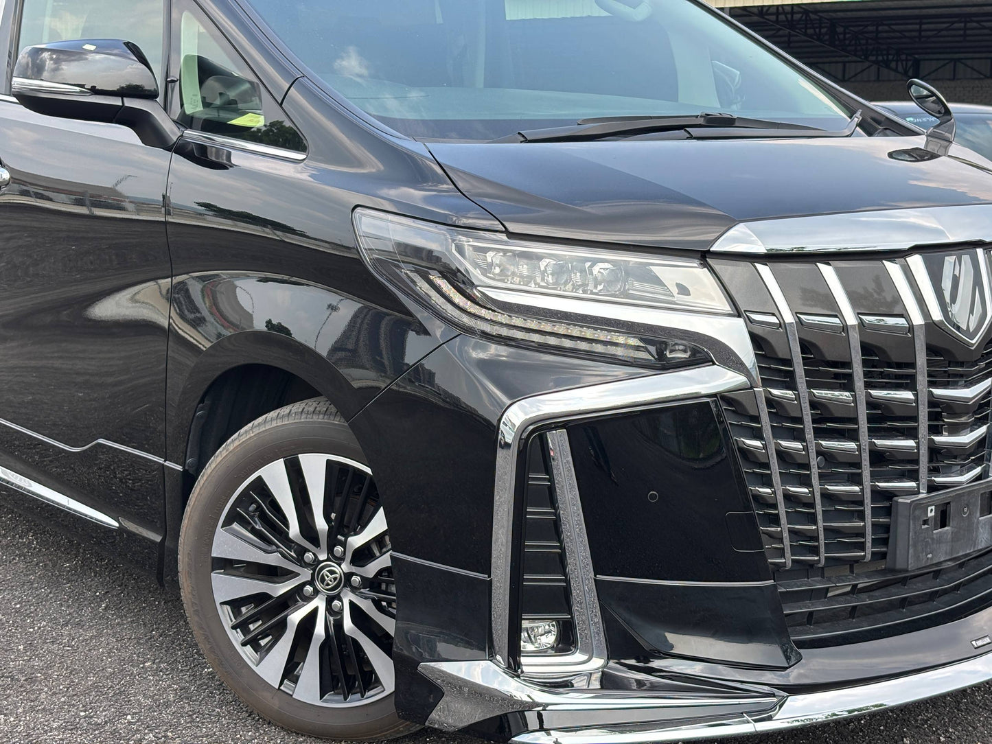 ALPHARD 2.5 SC PACKAGE MODELLISTA