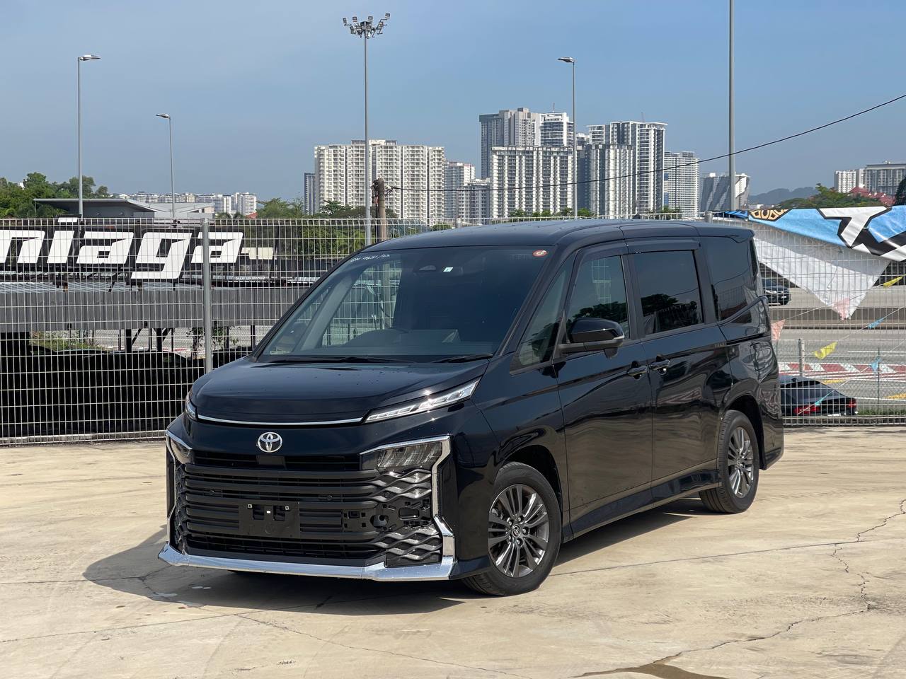 VOXY 2.0 S-G (NEW MODEL)