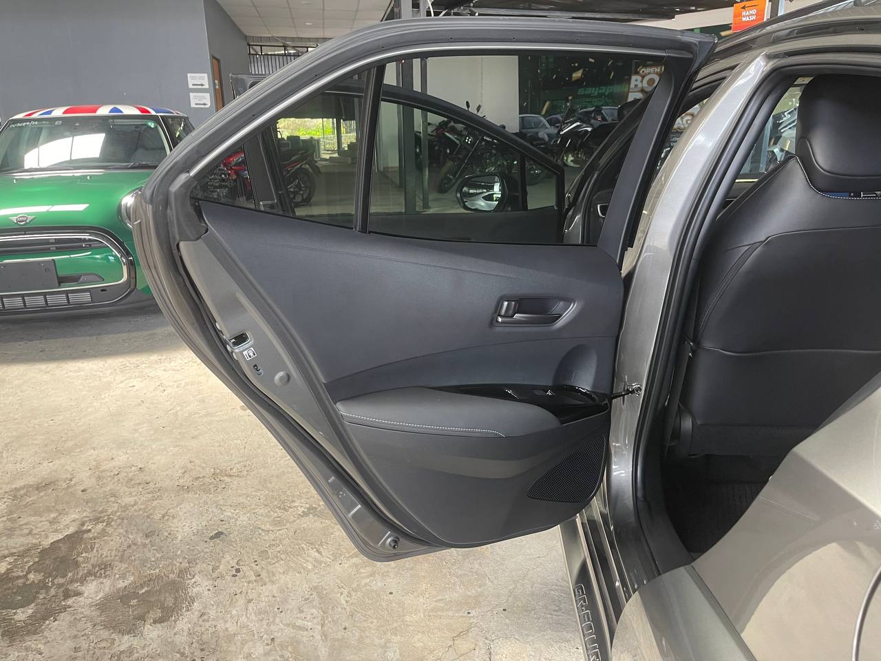 TOYOTA GR COROLLA 1.6T (MT)