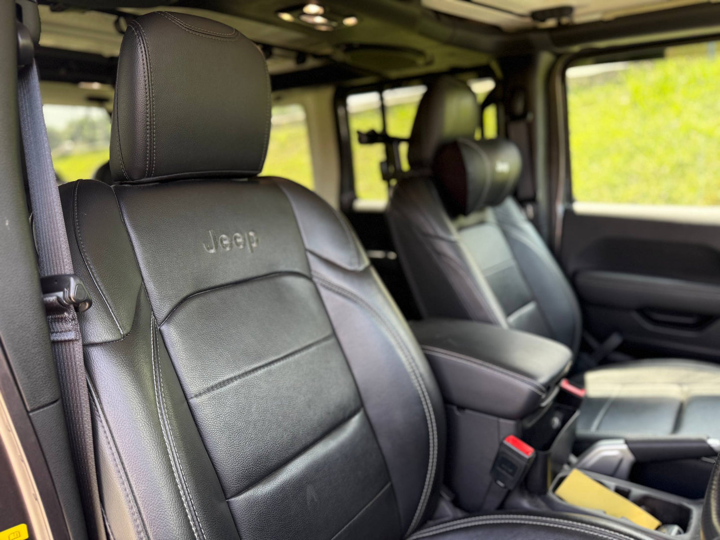 JEEP WRANGLER UNLIMITED SAHARA 4WD 2.0T