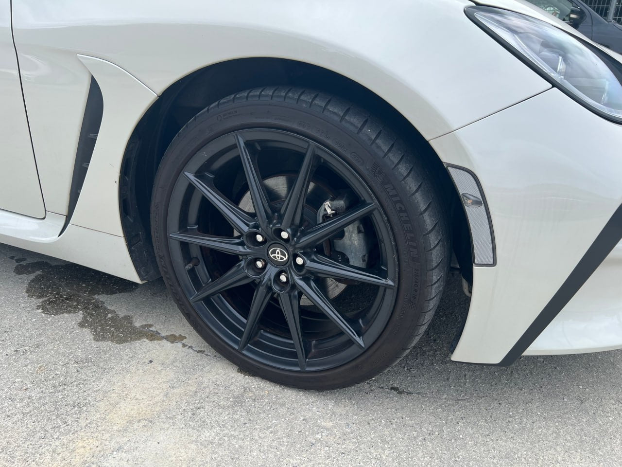 2022 TOYOTA GR86 2.4 RZ (AT)