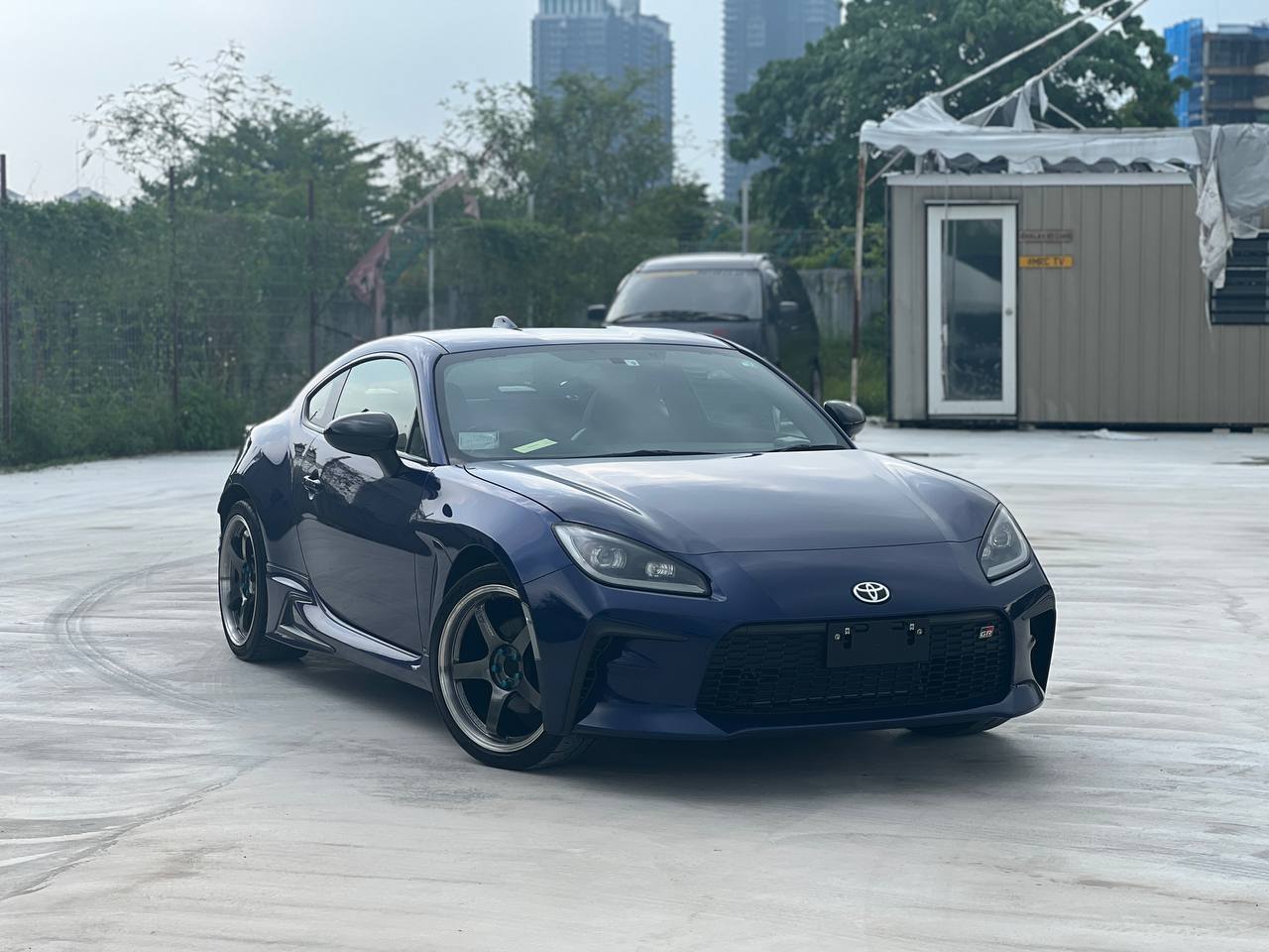 2022 TOYOTA GR86 2.4 RZ (6MT)