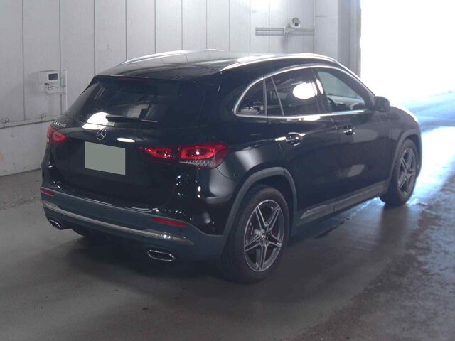 MERCEDES-BENZ GLA180 AMG 1.3T