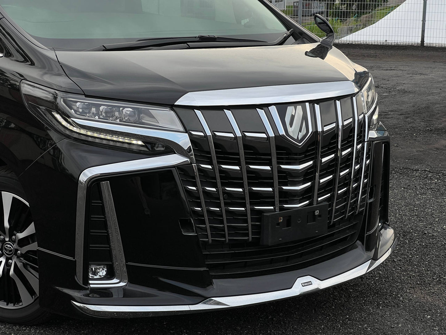 ALPHARD 2.5 SC PACKAGE MODELLISTA