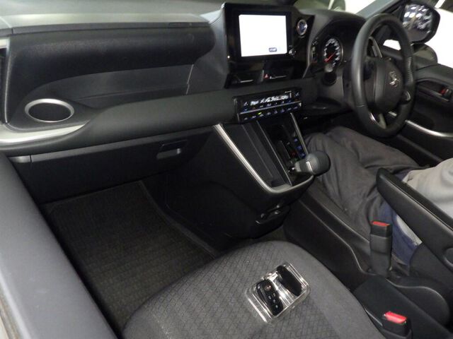 2022 TOYOTA NOAH 2.0 S-G