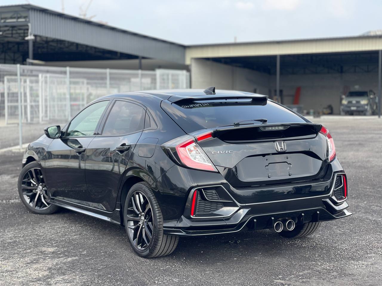 CIVIC HATCHBACK 1.5T FK7 (AT)