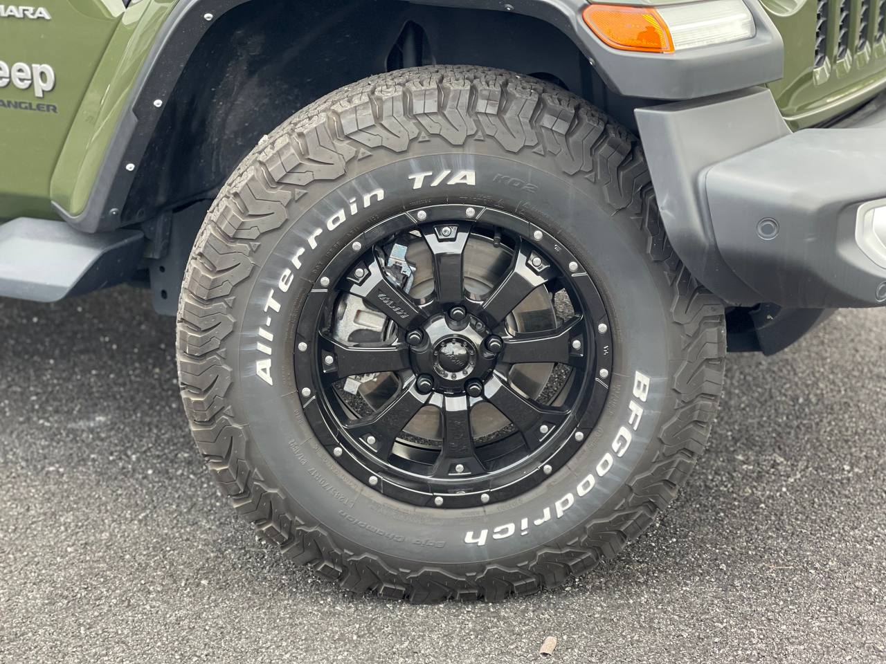 JEEP WRANGLER UNLIMITED SAHARA 4WD 2.0T