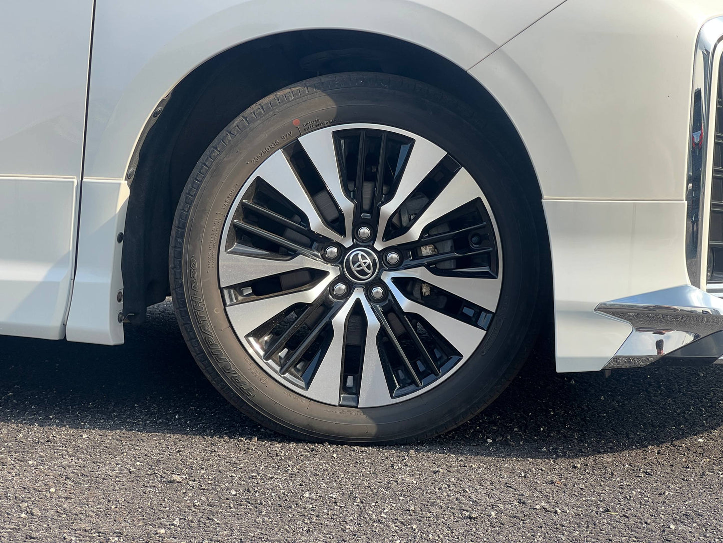 ALPHARD 2.5 SC PACKAGE MODELLISTA