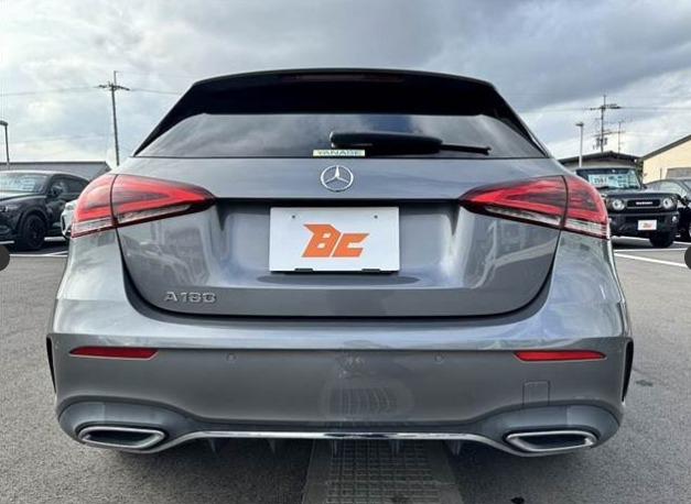 2020 MERCEDES BENZ A180 AMG 1.3T
