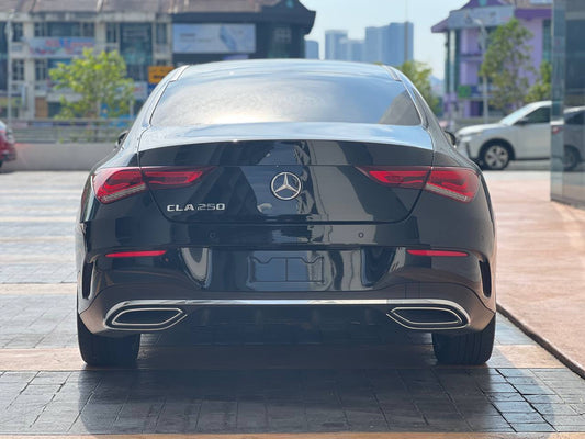 MERCEDES CLA250 AMG LINE 2.0T PREMIUM-PLUS