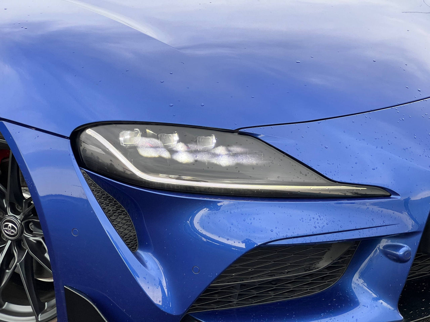 TOYOTA GR SUPRA 3.0 (MT)
