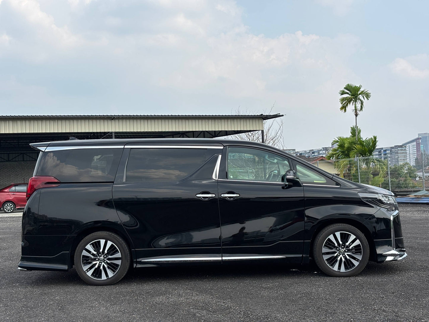 ALPHARD 2.5 SC PACKAGE MODELLISTA